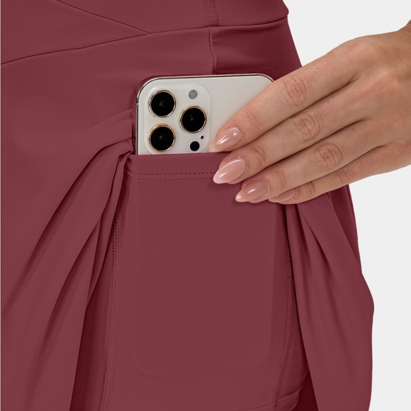 Everyday SoftlyzeroT™ Airy 2-in-1 Cool Touch Tennis Skirt - Picture 4 of 8